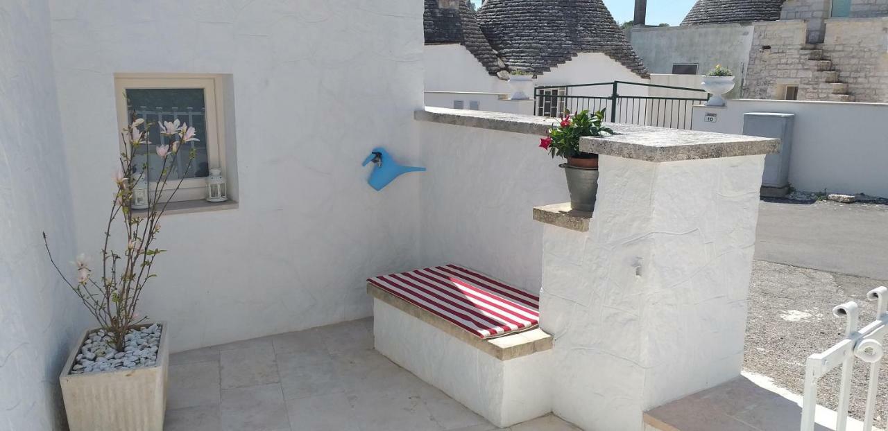 I Trulli Del Fattore Locorotondo Exterior photo